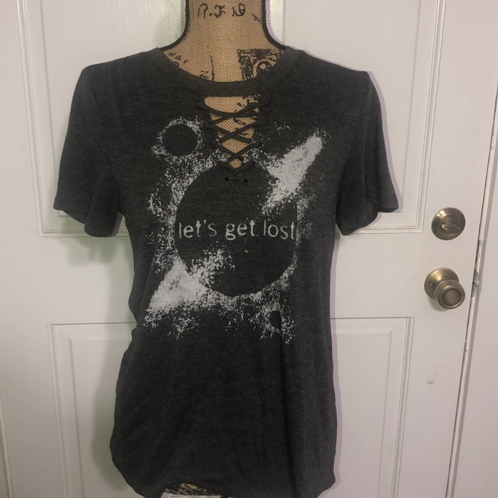 Women’s tee shirt